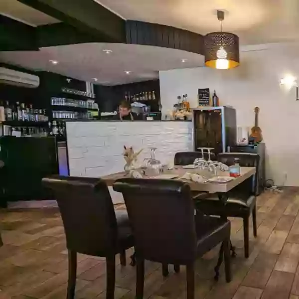 Aux Délices De Camil - restaurant CAPESTANG - Restaurant Poilhes